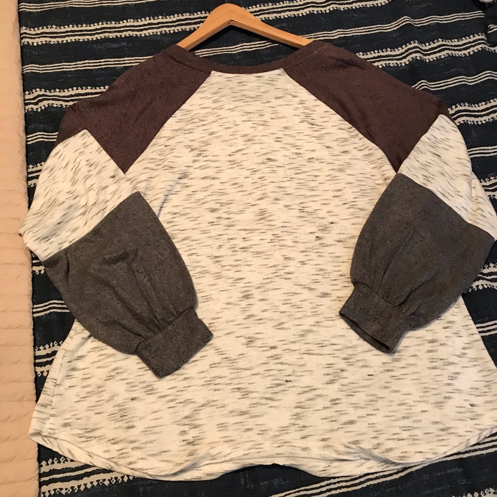 MAURICES TOP/TEE - Picture 3 of 10